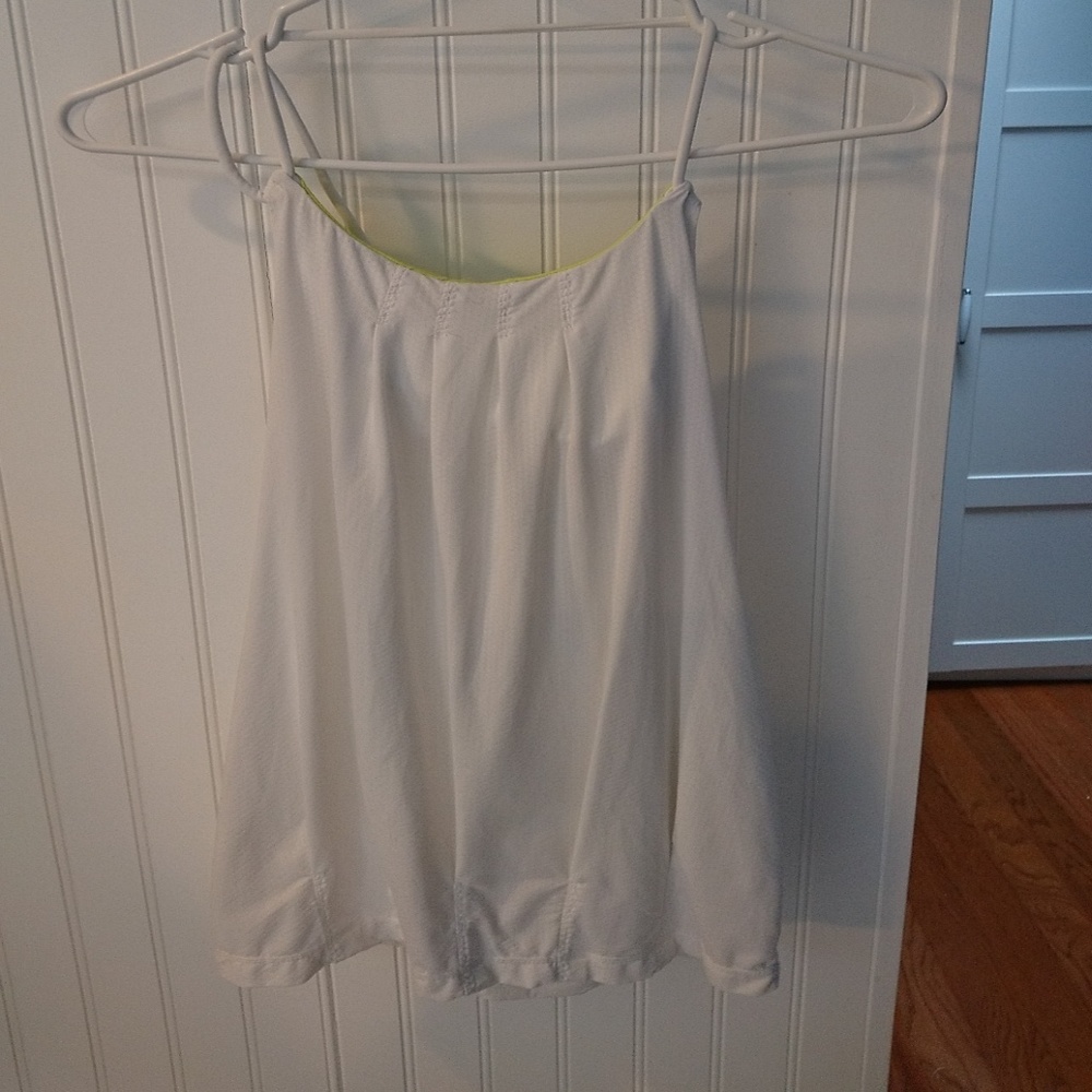 Lululemon Flow & Go Tank